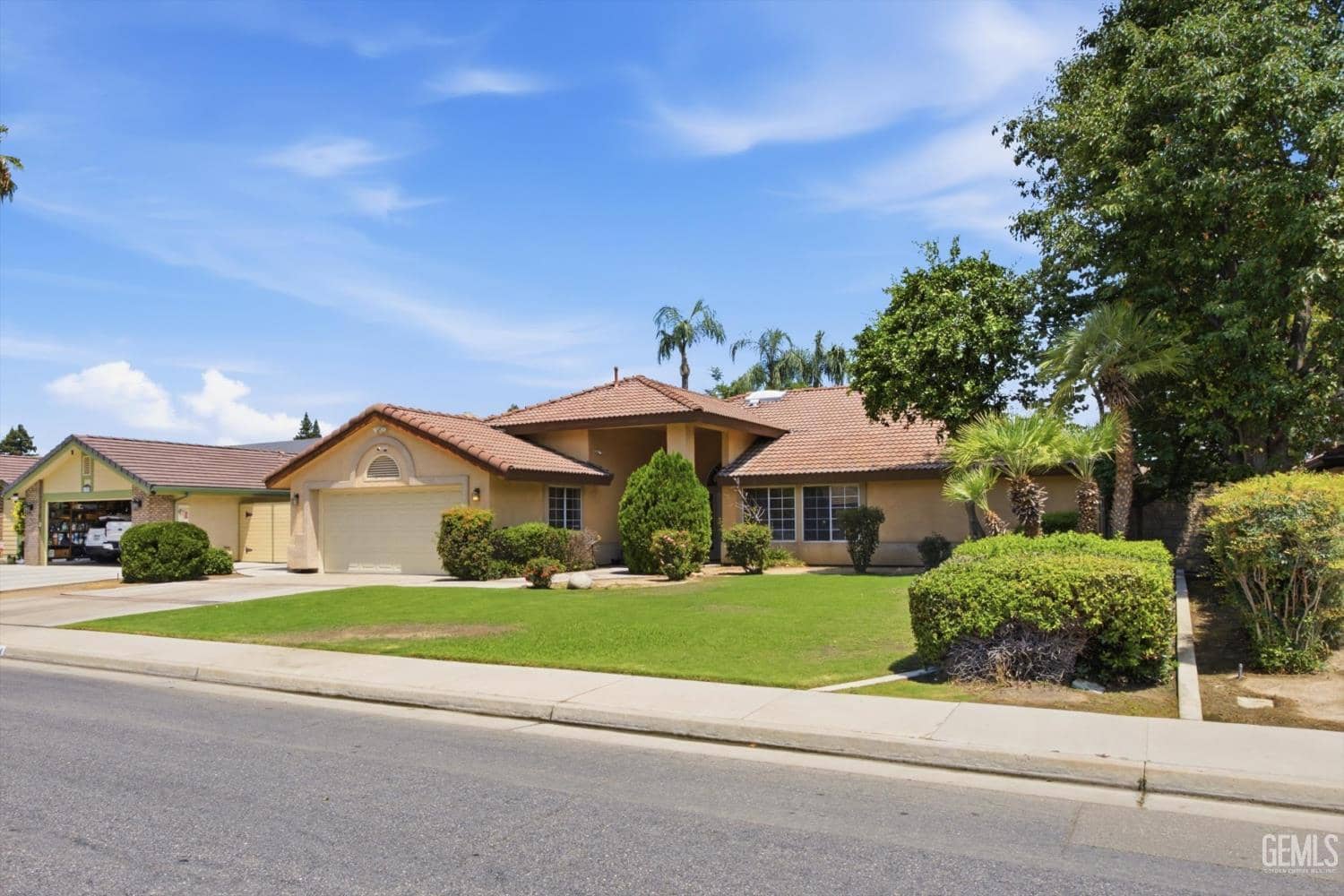 8704 Bridlewood Lane — photo 3