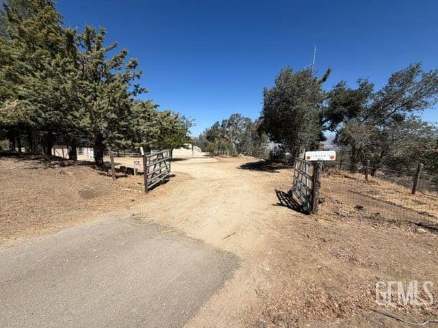19340 Water Canyon Road — photo 6