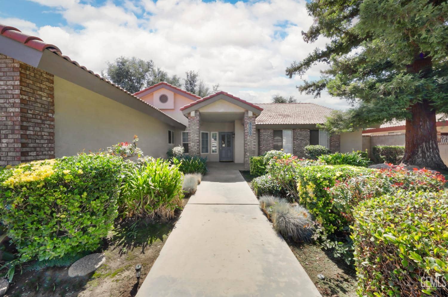 8609 Landover Lane — photo 5