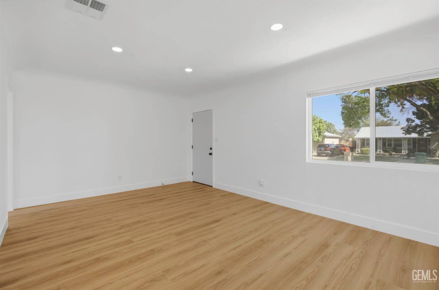 610 Arvin Street — photo 3