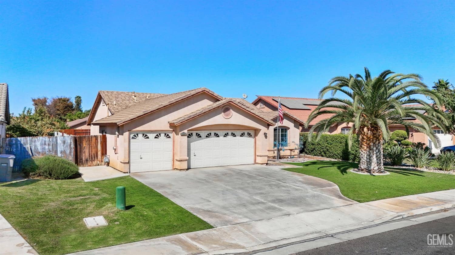 2900 Macau St. — photo 2