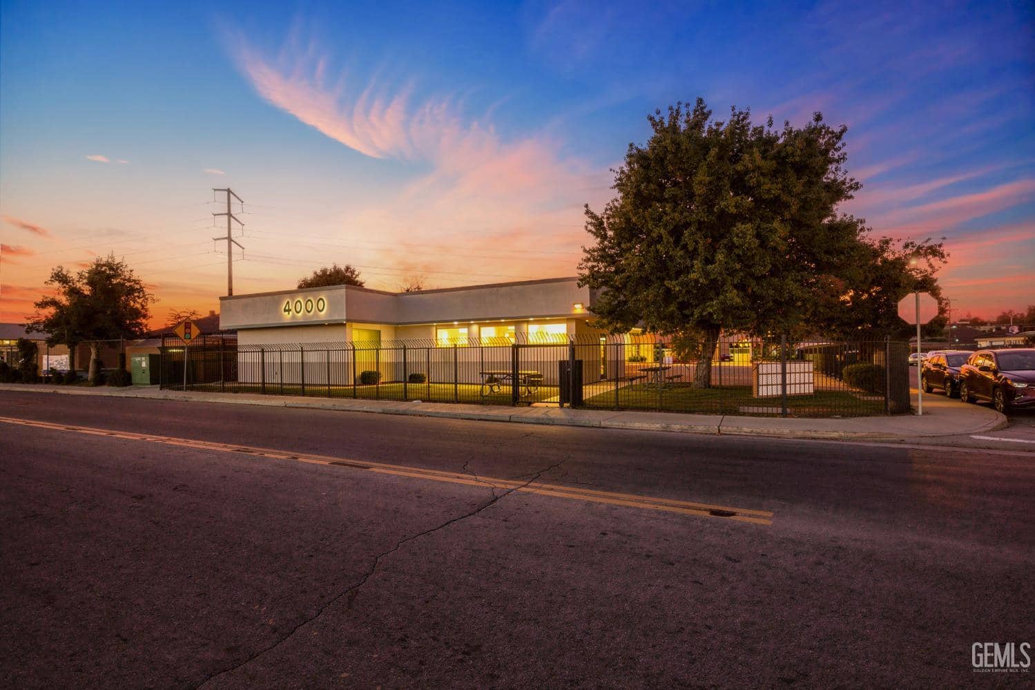 4000 San Dimas Street