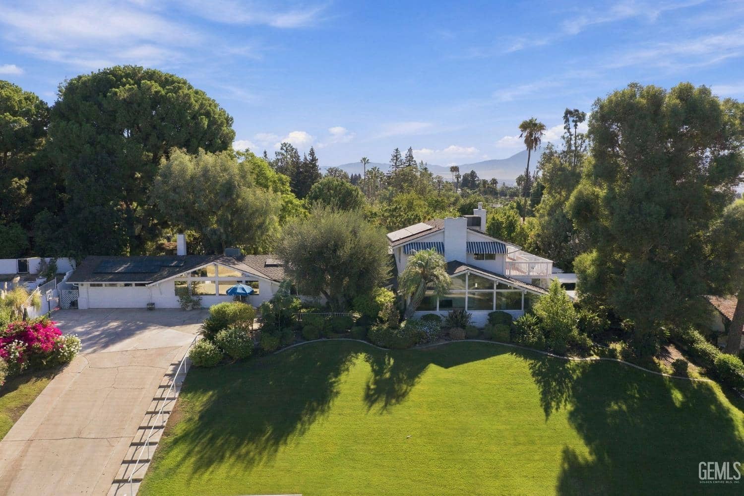 3713 Pinehurst Drive