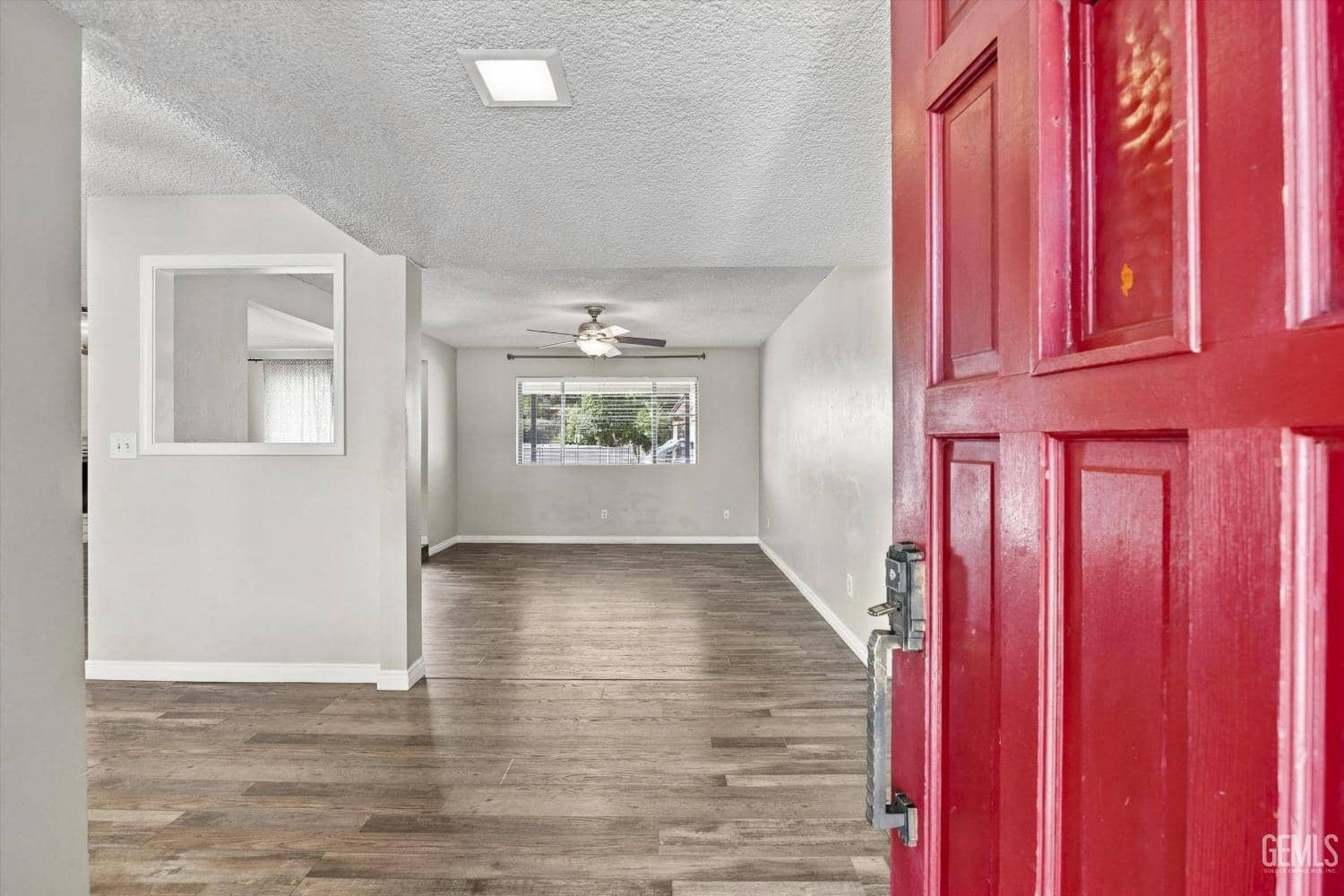 6325 Crestmore Street — photo 5