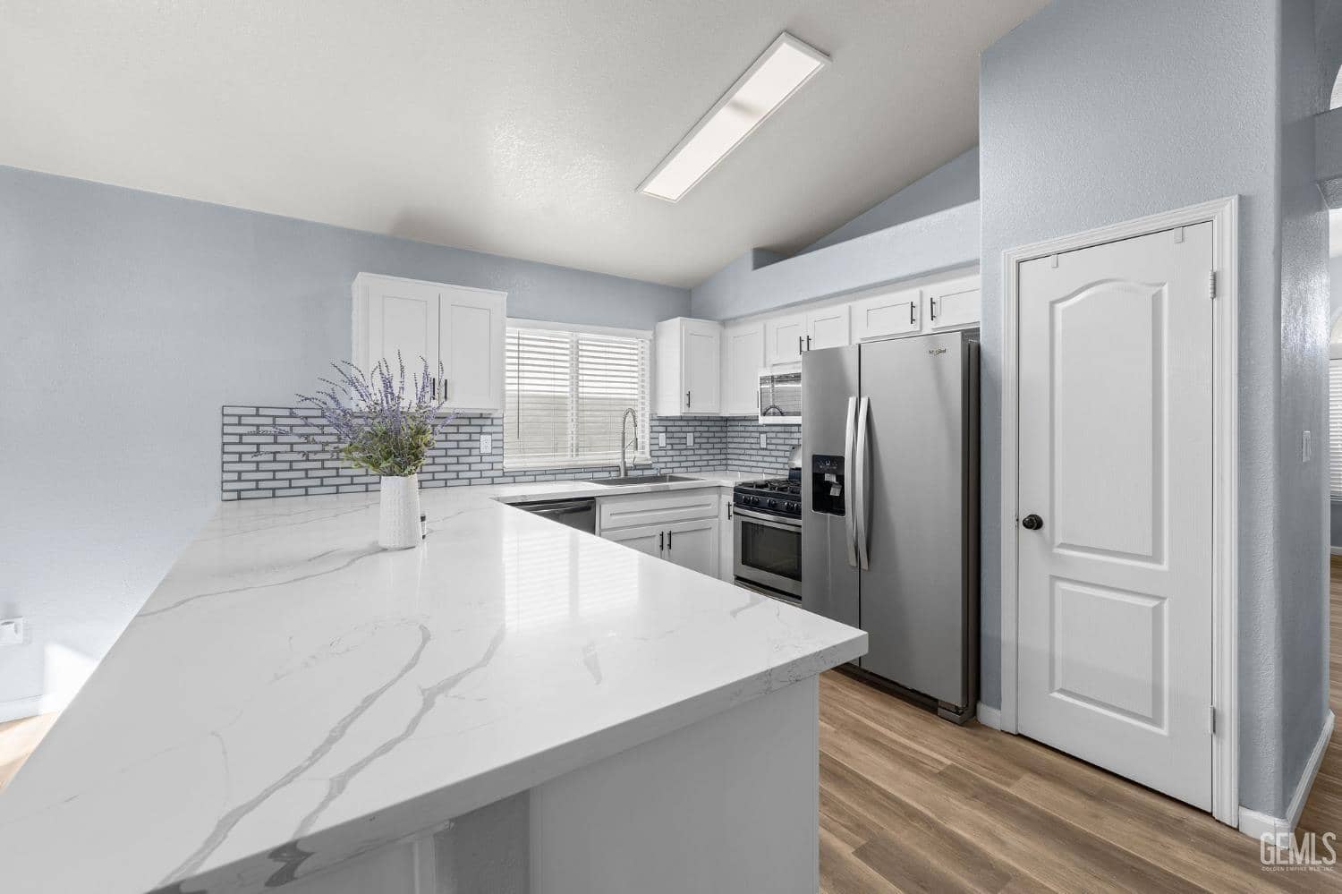 4907 Oakville Court — photo 6