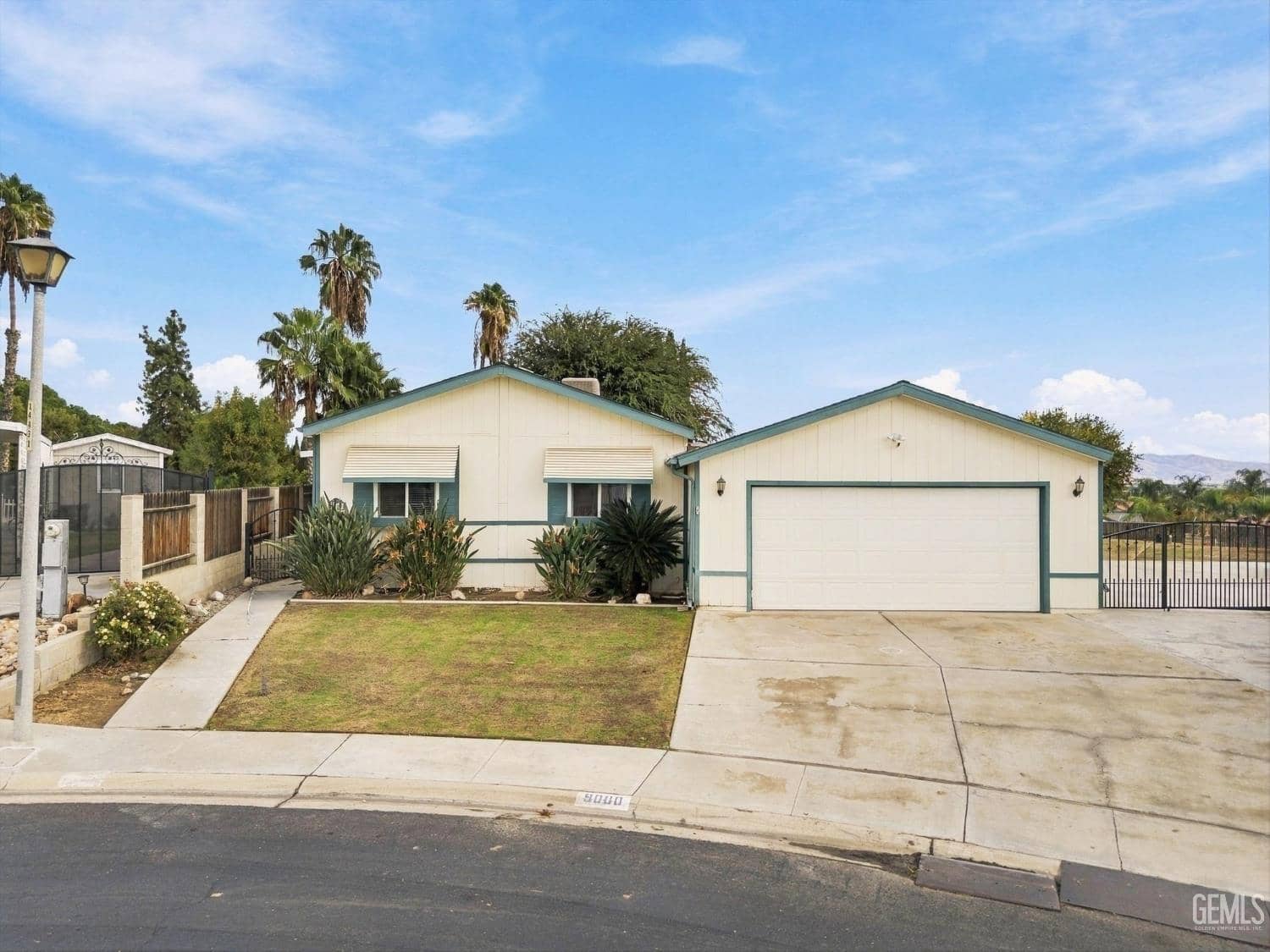 9000 Eastwind Circle — photo 2
