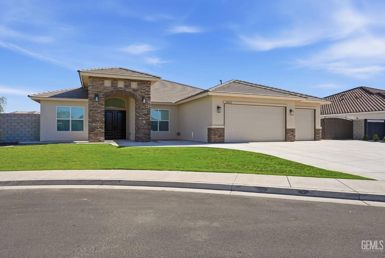 16513 Starview Court