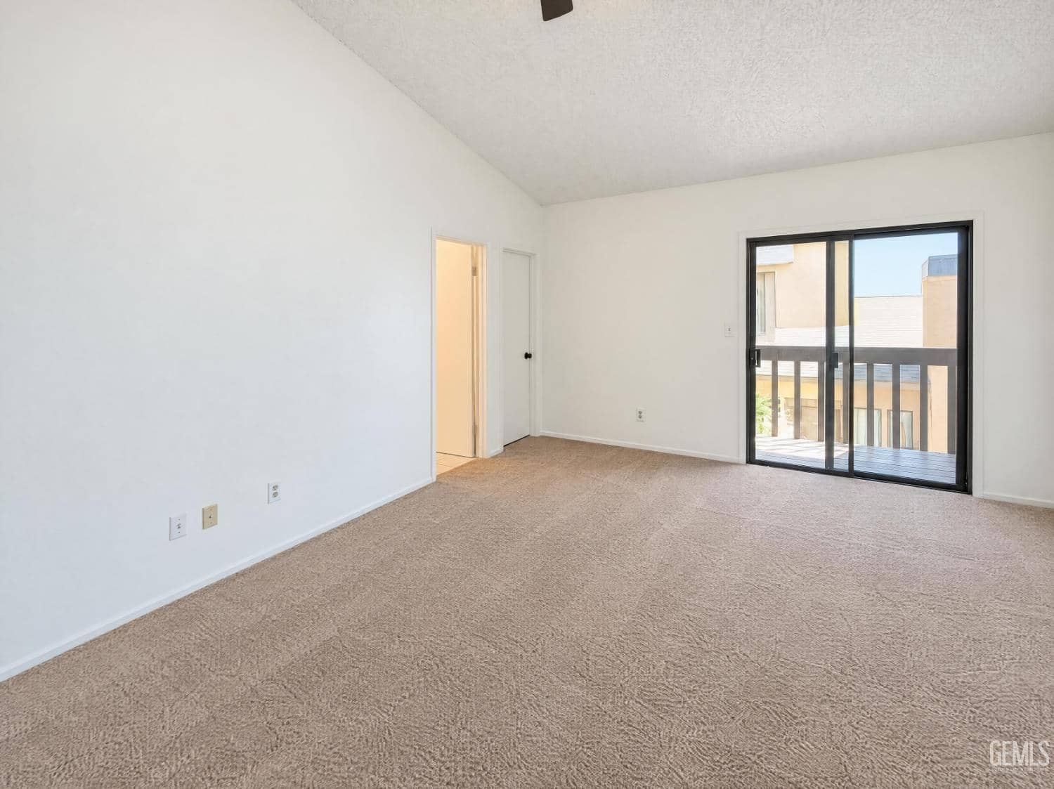 5501 Midsummer Drive — photo 4