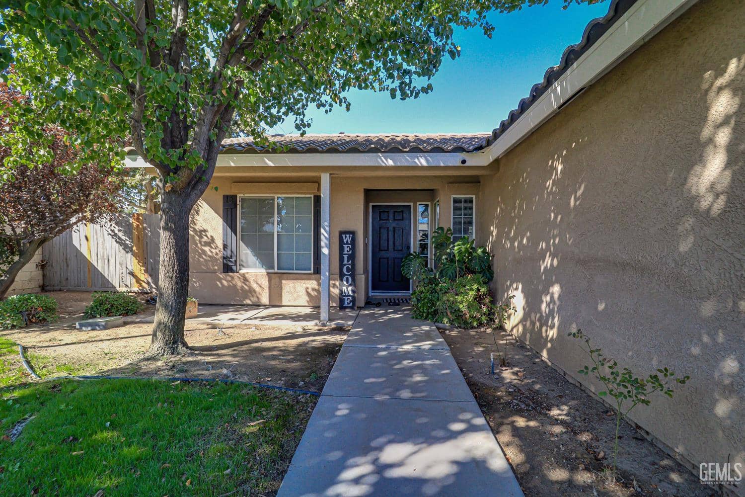 8825 Ruggiano Street — photo 3