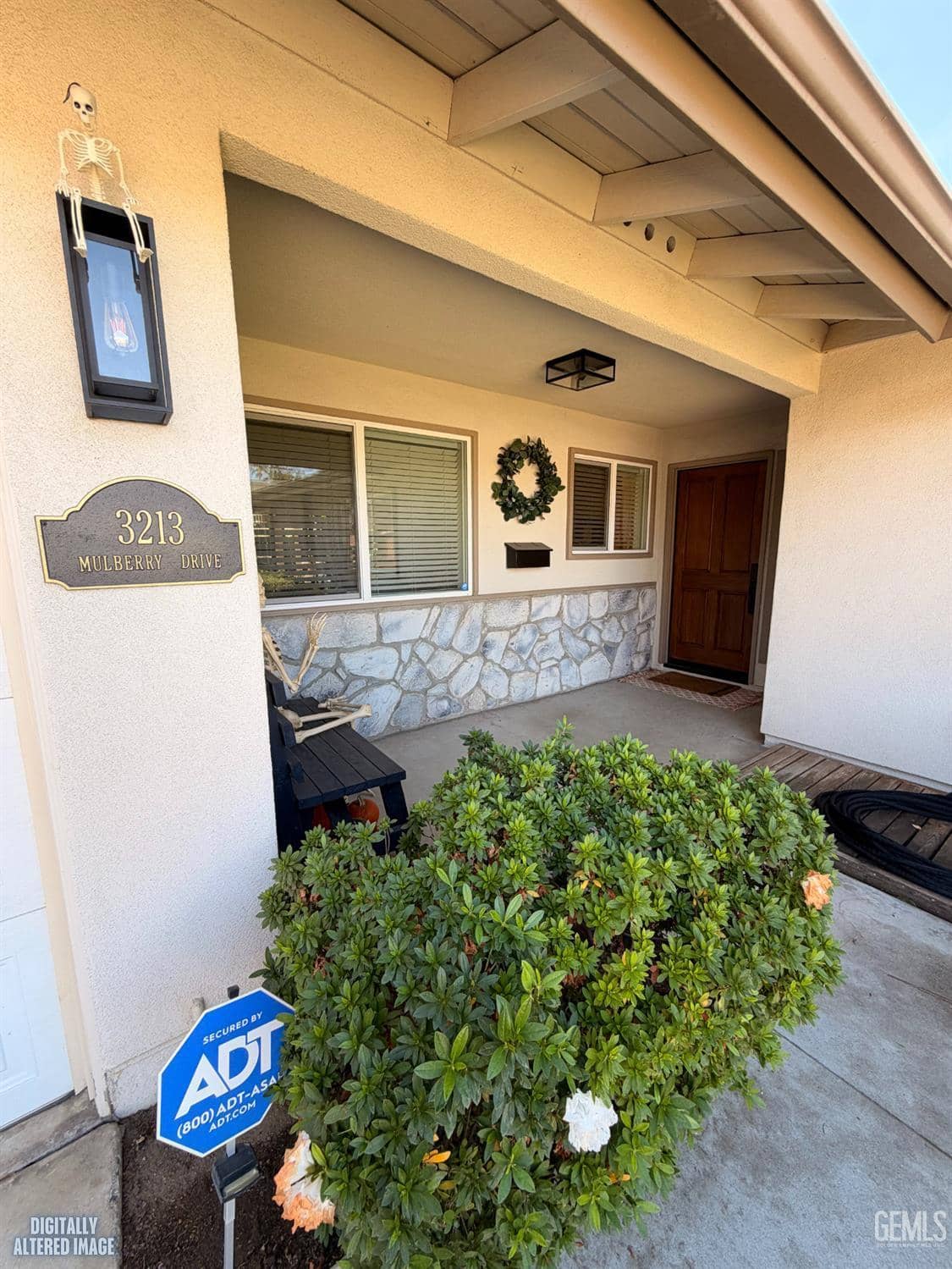 3213 Mulberry Drive — photo 3