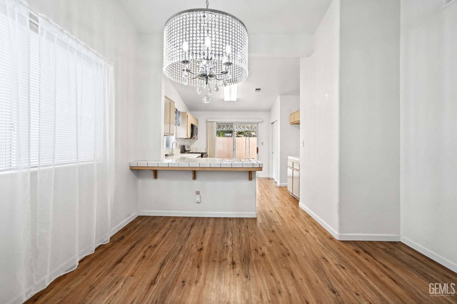 4040 Frost Way — photo 4