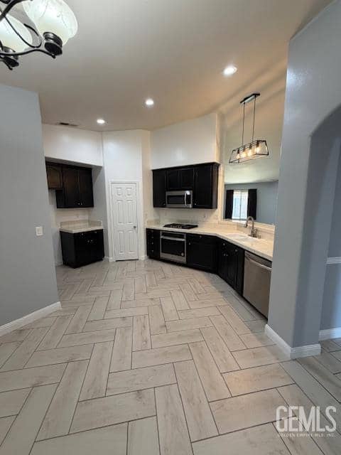2209 Salvatore Avenue — photo 6