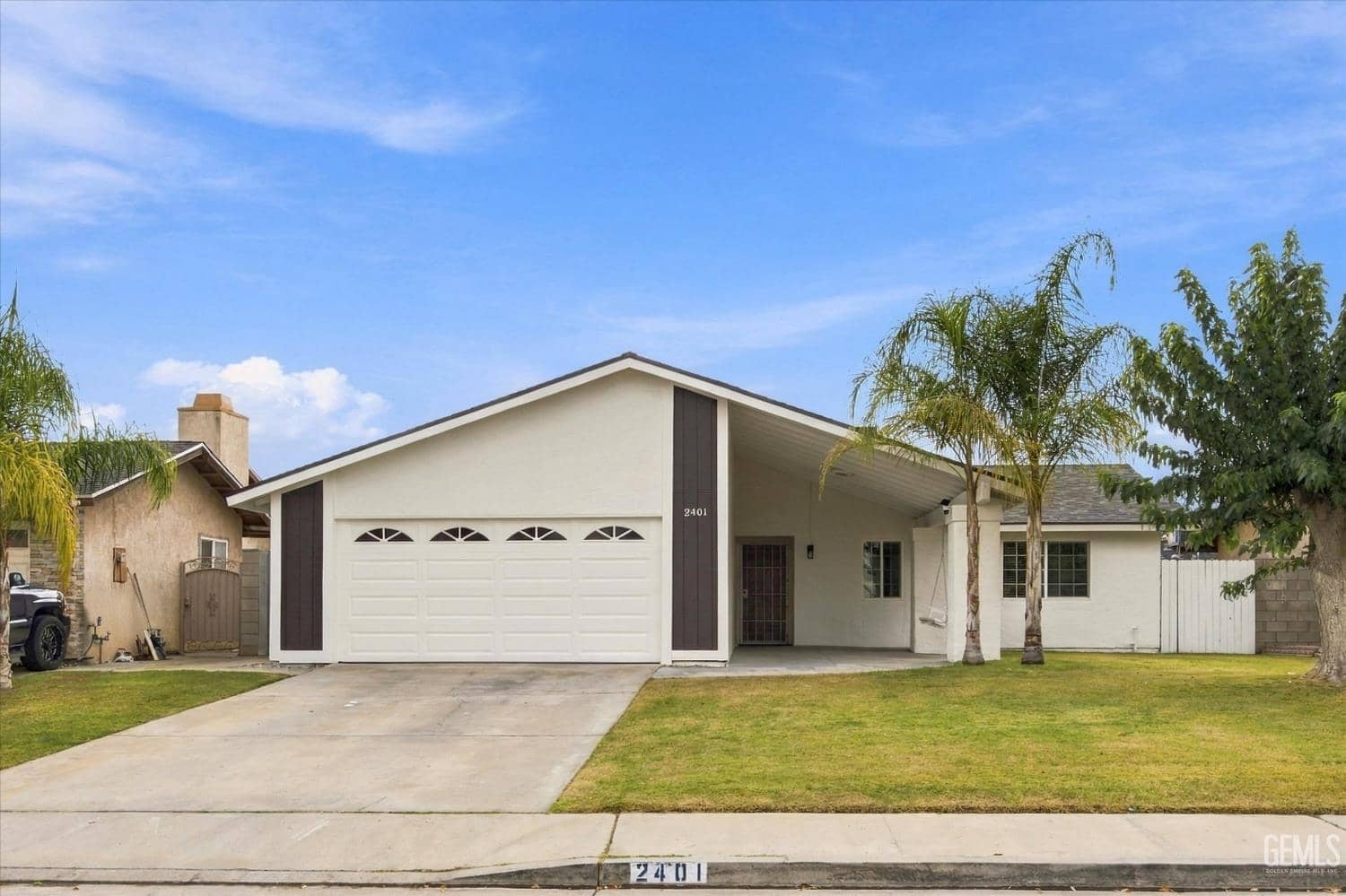 2401 Mandeline Court