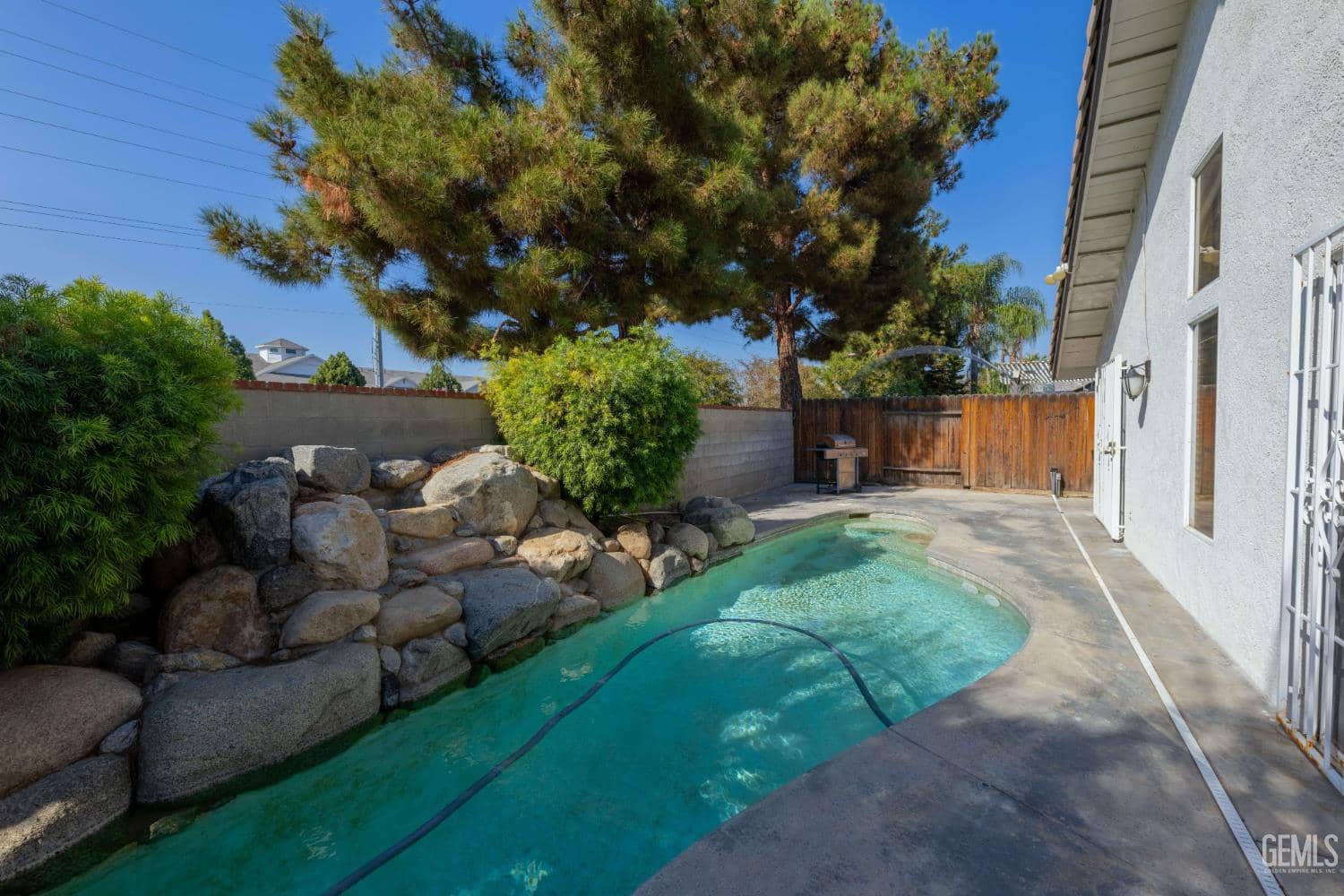 4303 Crescent Rock Lane — photo 3