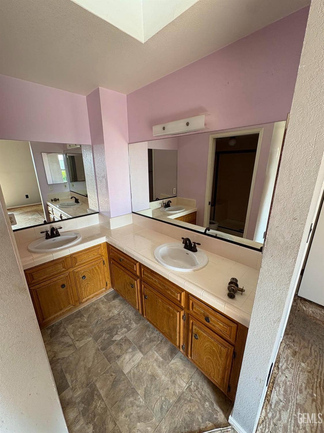 3501 Bernard Street — photo 3