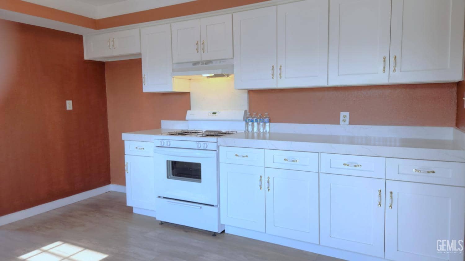 701 T Street — photo 5