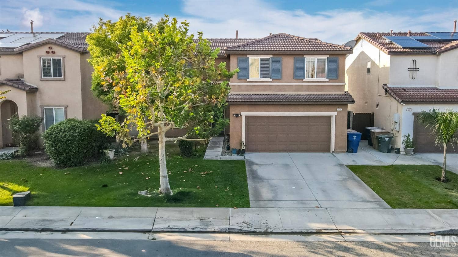 5525 Woodard Ridge Drive — photo 2