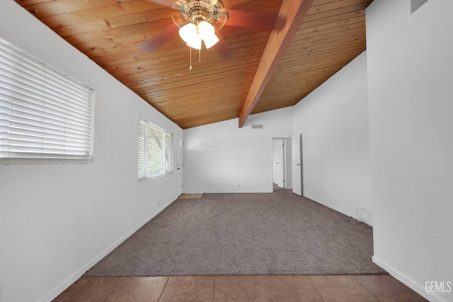 3321 Dwight Street — photo 6