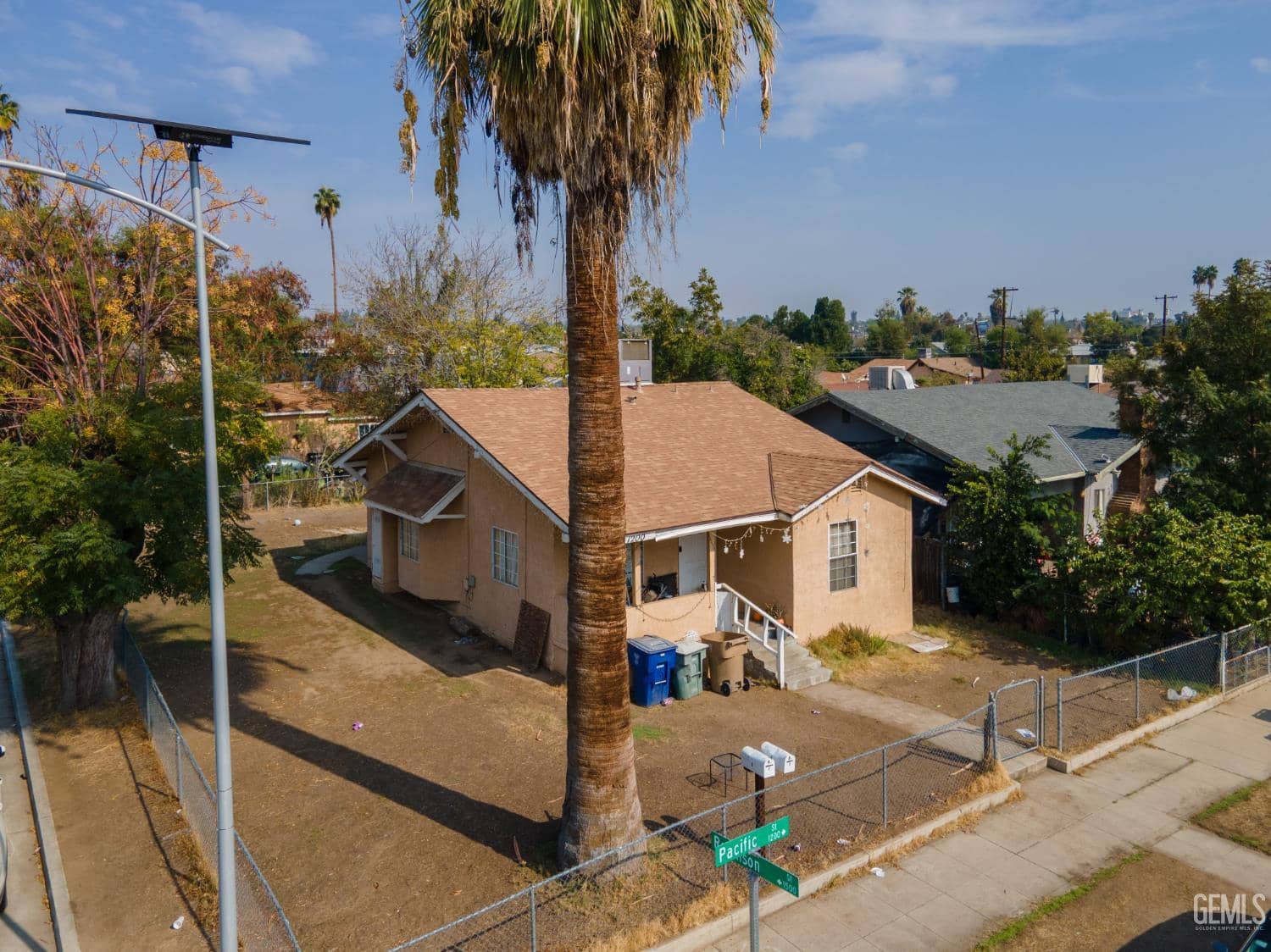 1200 Pacific Street — photo 1