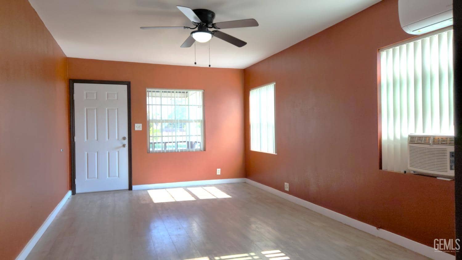 701 T Street — photo 3