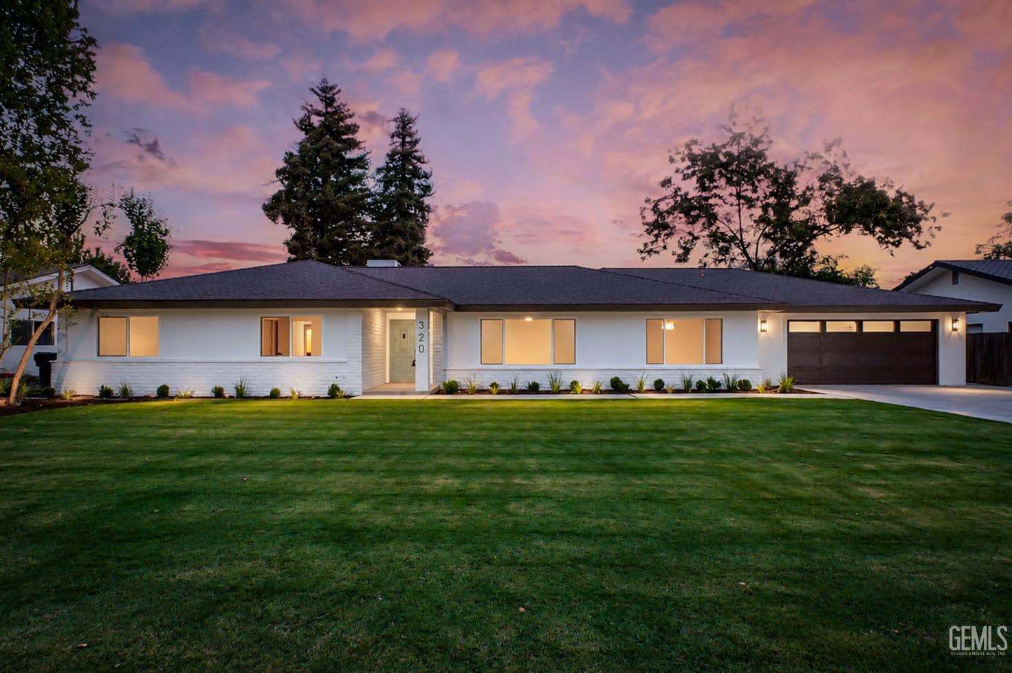 320 Hume Lane