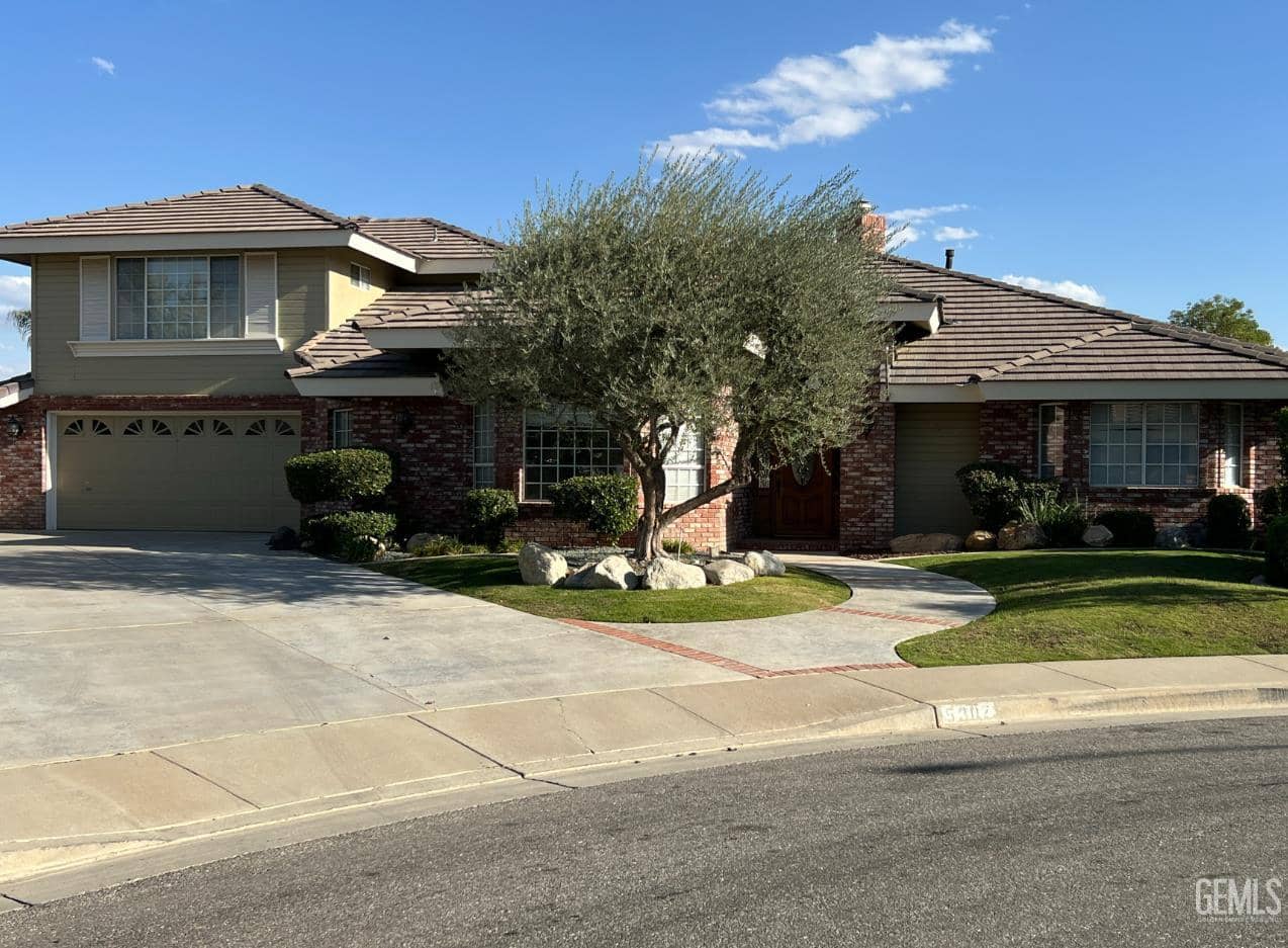 5307 Eastcove
