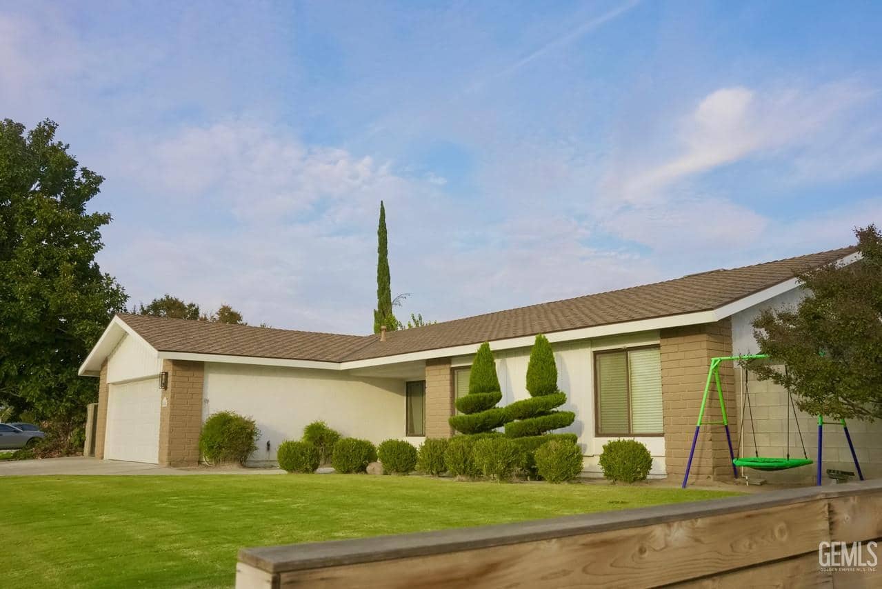 1408 Longway Ln — photo 2