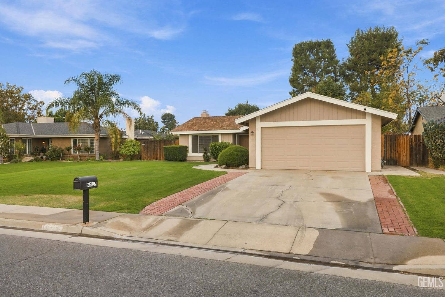 6412 Edgemont Drive — photo 2